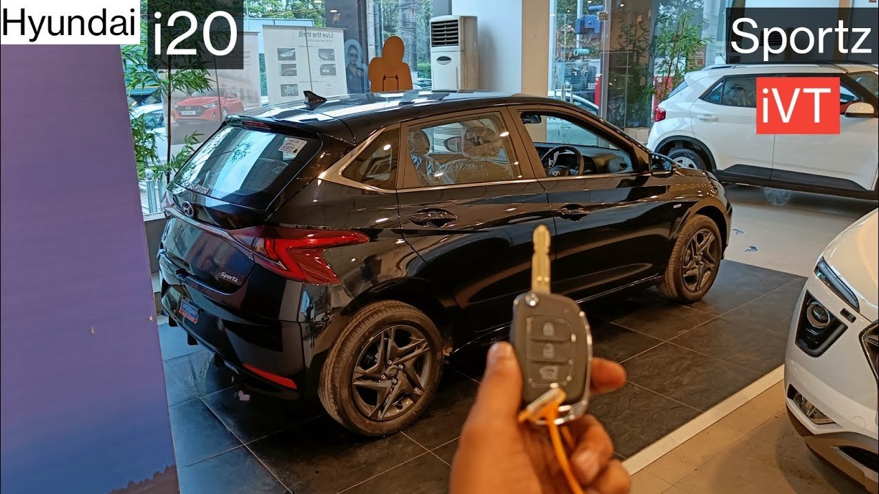 2021 Hyundai i20 Sportz iVT: Price, Features, and Interior - Automatic Review