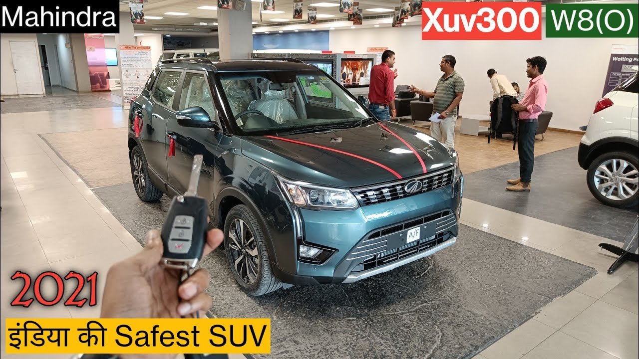 2021 Mahindra XUV300 W8 Optional Review: Features and Safety of India's Safest SUV