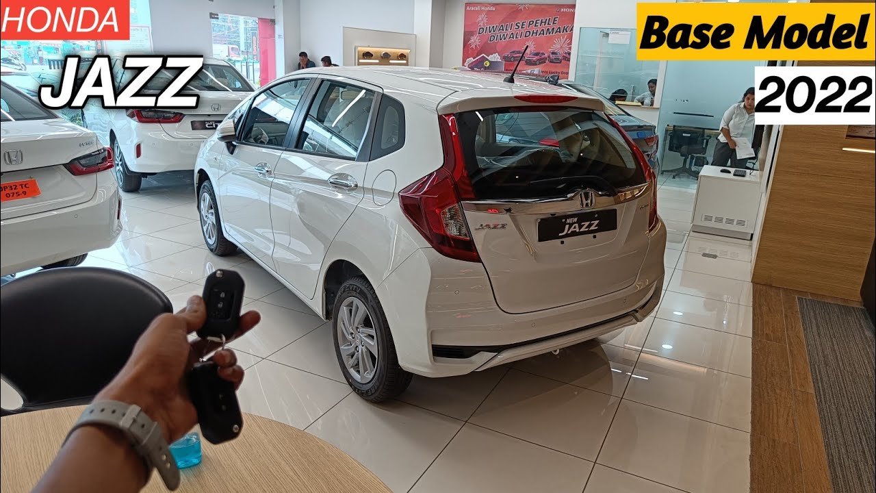 2022 Honda Jazz V Base Model: Features and Price at ₹8.02 Lakh