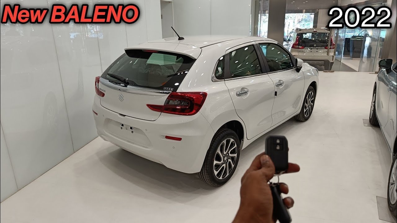 2022 Maruti Suzuki Baleno Alpha Top Review: Features, Price, and Comparison with i20 and Altroz