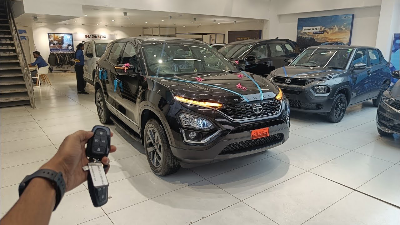 2022 Tata Harrier Dark Edition: Features and Review of the Black Beast SUV