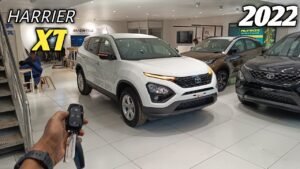 2022 Tata Harrier XT Review: Price, Features, and Best Value for Money Variant