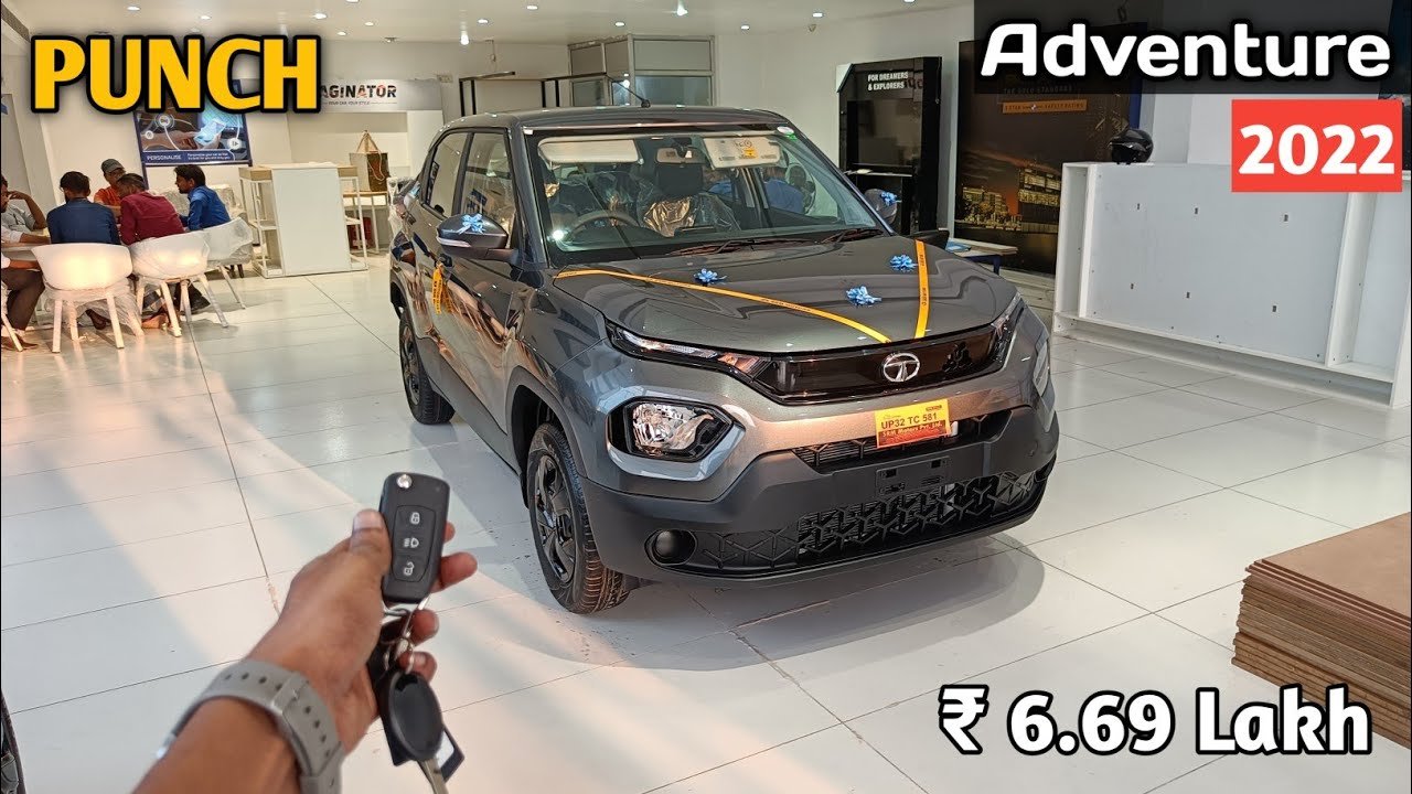 2022 Tata Punch Adventure Review: Best Second Base Model SUV Under 7 Lakhs