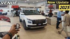2023 Hyundai Venue SX(O) Top Model Review: Features & Updates
