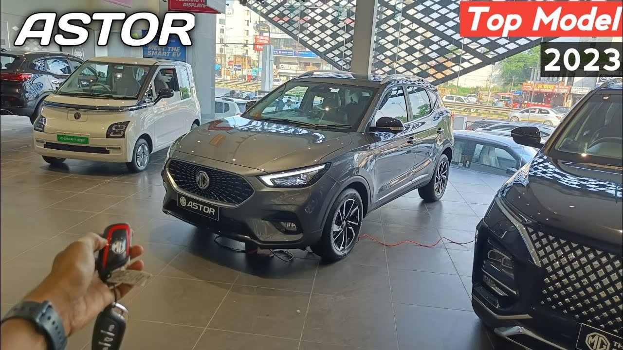 2023 MG Astor Savvy Top Model Review: Better than Creta and Seltos?