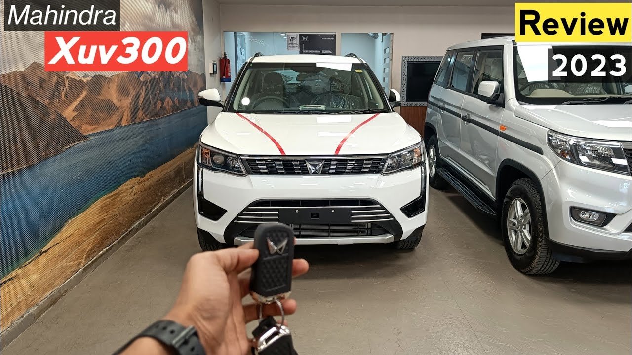 2023 Mahindra XUV300 W8 Review: Features, Safety Rating, and Performance of the Second Top Model