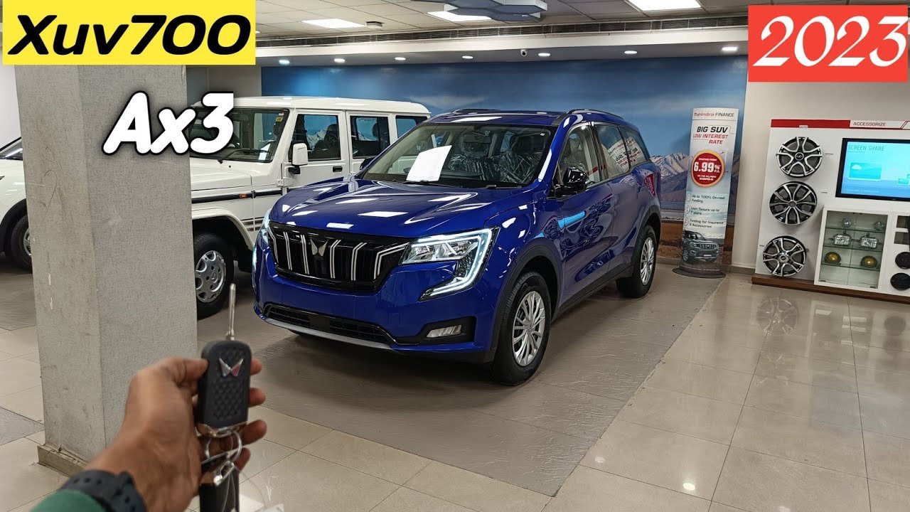 2023 Mahindra XUV700 AX3 Second Base Model: Best Value for Money SUV Review