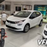 2024 Tata Altroz XT Review: Most Value for Money Variant and Features Explained