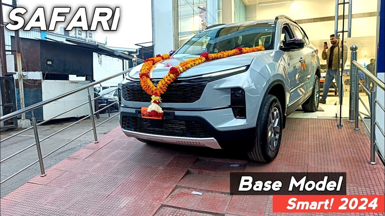 2024 Tata Safari Smart Base Model Review: Features and Value Analysis