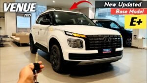2025 Hyundai Venue E Plus Base Model Review: New Features and Sunroof Detail