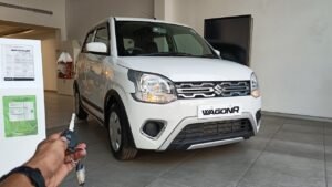 2025 Maruti Suzuki WagonR VXi: Price, Features, and Review of India’s Top Selling Hatchback