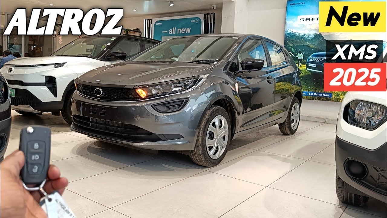 2025 Tata Altroz XMS: Price, Features, and Sunroof Variant Review