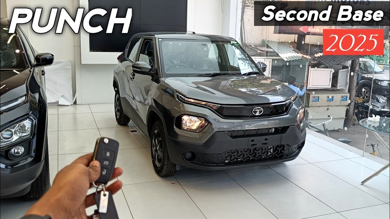 2025 Tata Punch Adventure Second Base Model: Price, Features, and Review