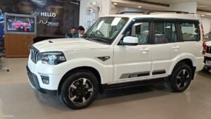 Mahindra Scorpio Classic S11 Review: Features and Performance of the Top Model