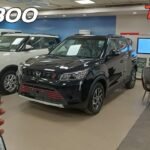 Mahindra XUV300 Turbo W8 2023: 5-Star Rated Muscular SUV Price and Review