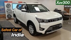 Mahindra XUV300 W8 Sunroof: Features, Safety Rating, and Comparison with Tata Nexon