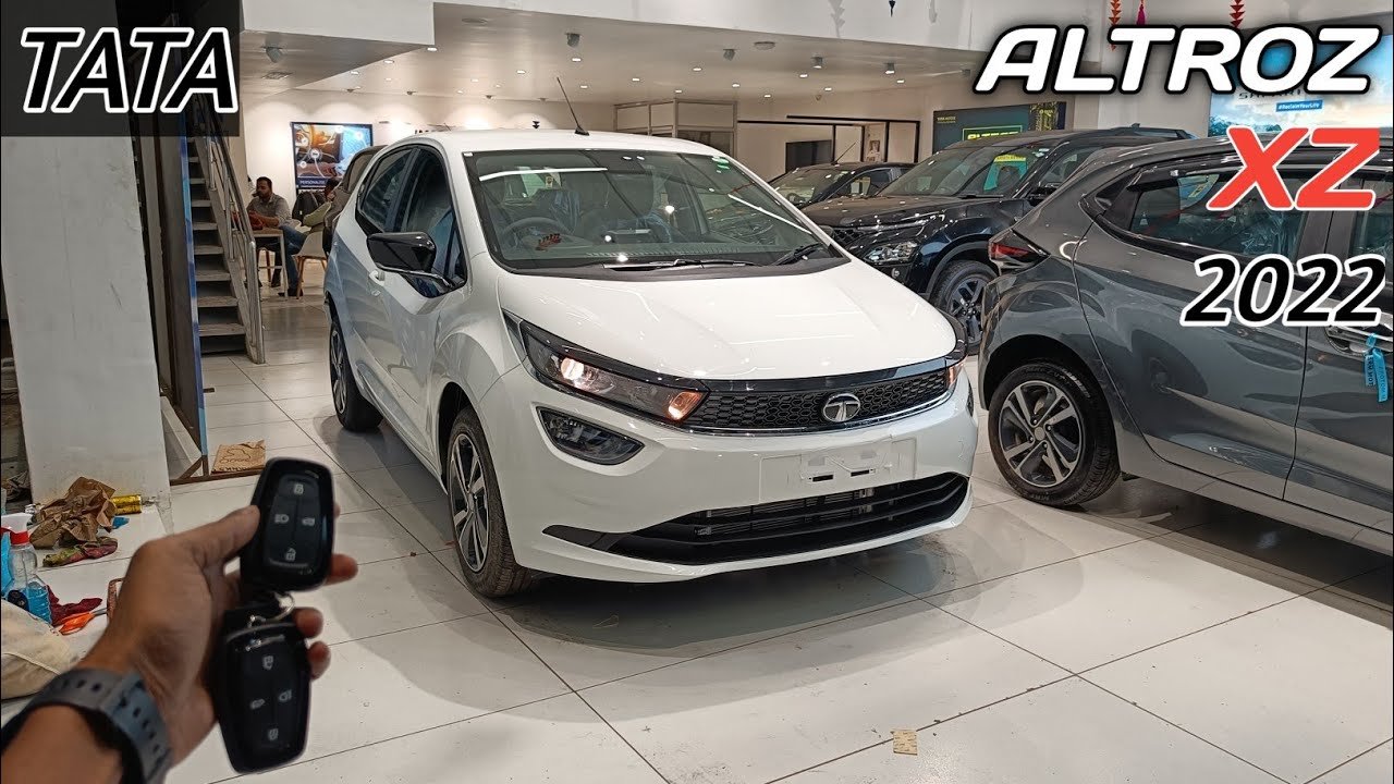 Tata Altroz XZ Diesel 2022 Review: 5-Star Rated Premium Hatchback at 8.49 Lakh