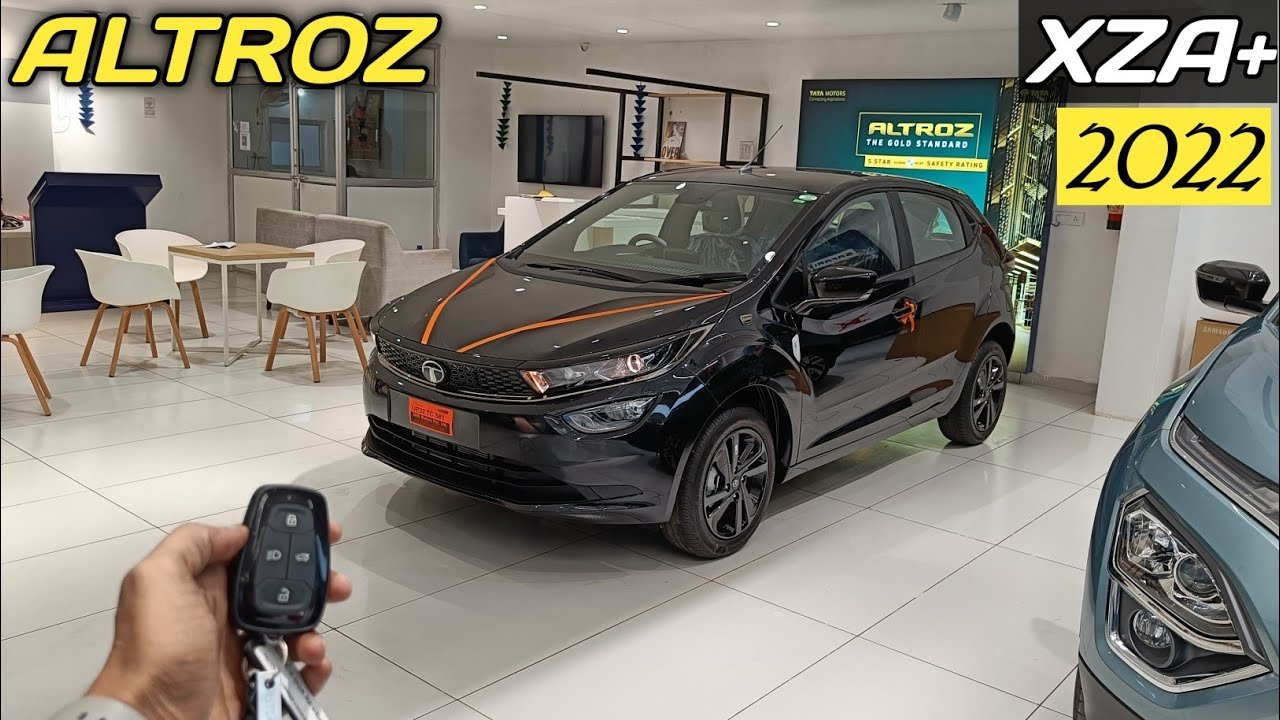 Tata Altroz XZA Plus Dark Edition 2022: 5-Star Rated Hatchback with DCA Review and Price